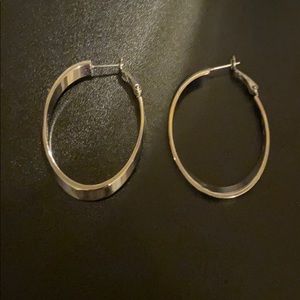 Oval hoops